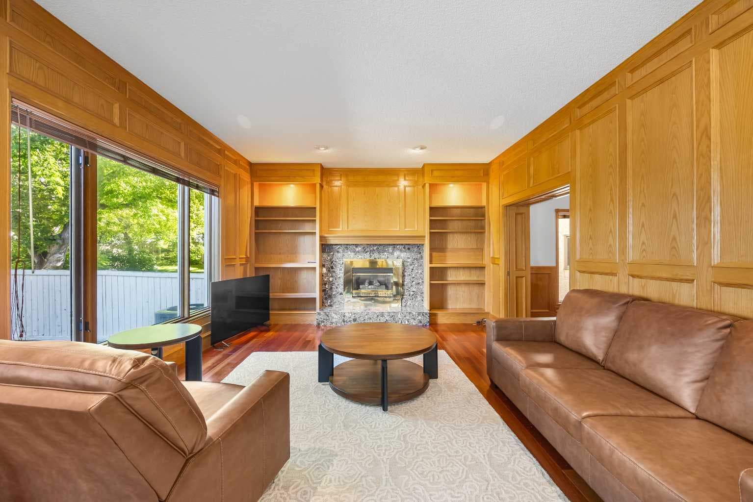 52 Edgeview Road NW