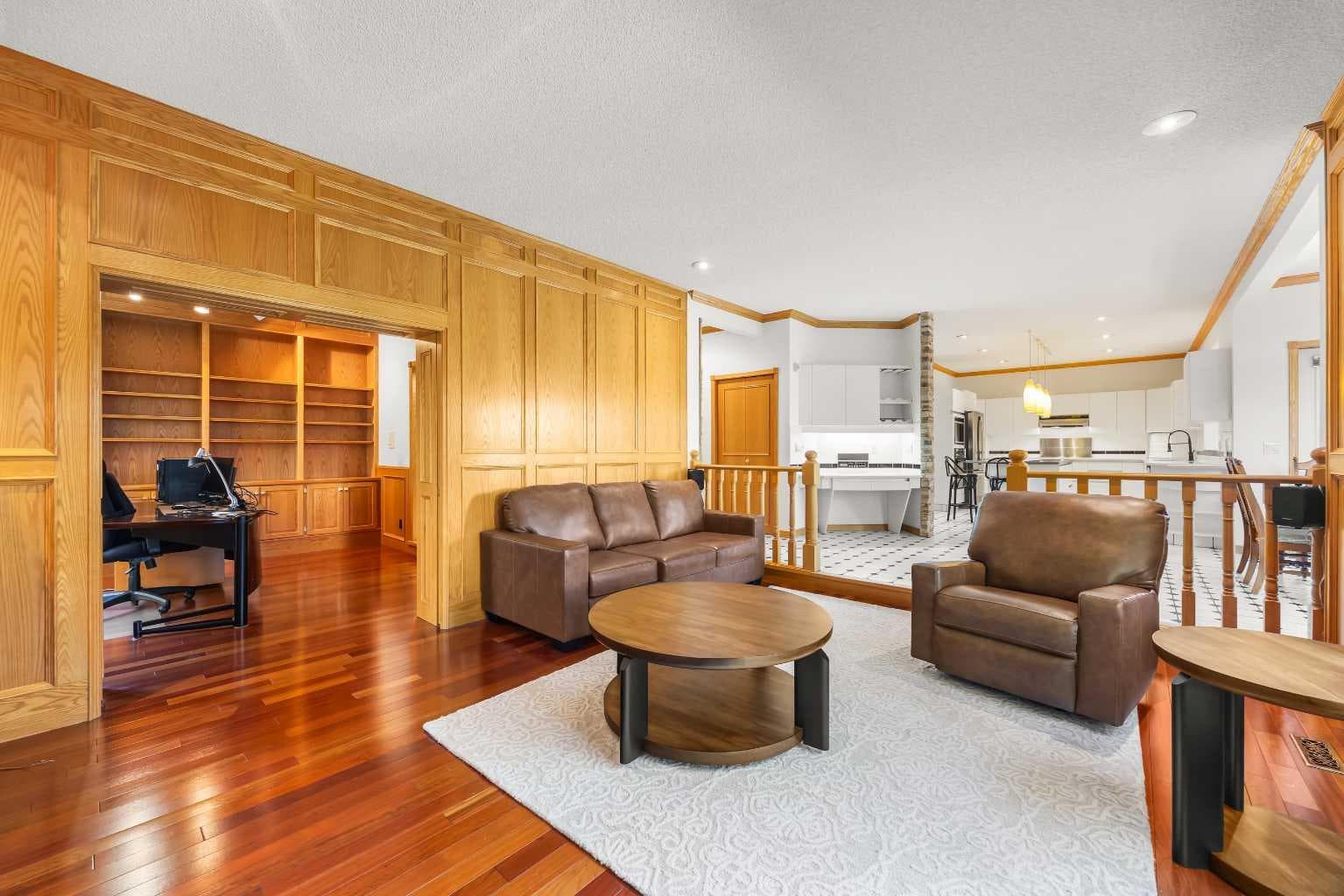 52 Edgeview Road NW