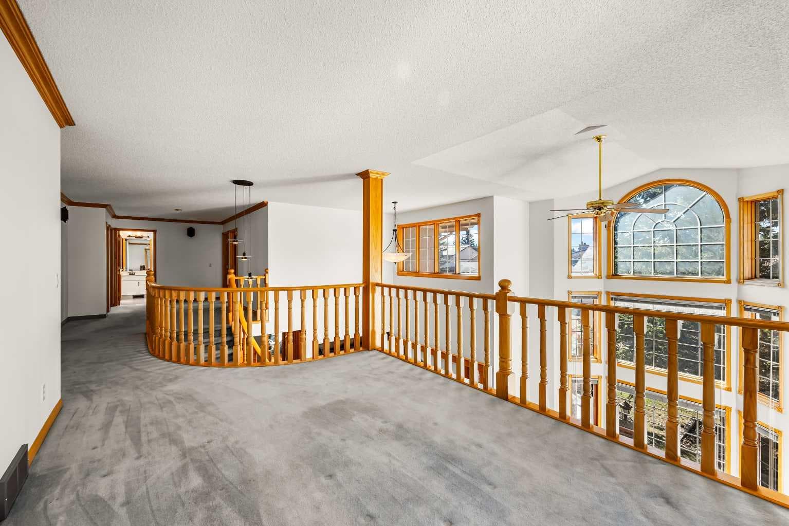 52 Edgeview Road NW