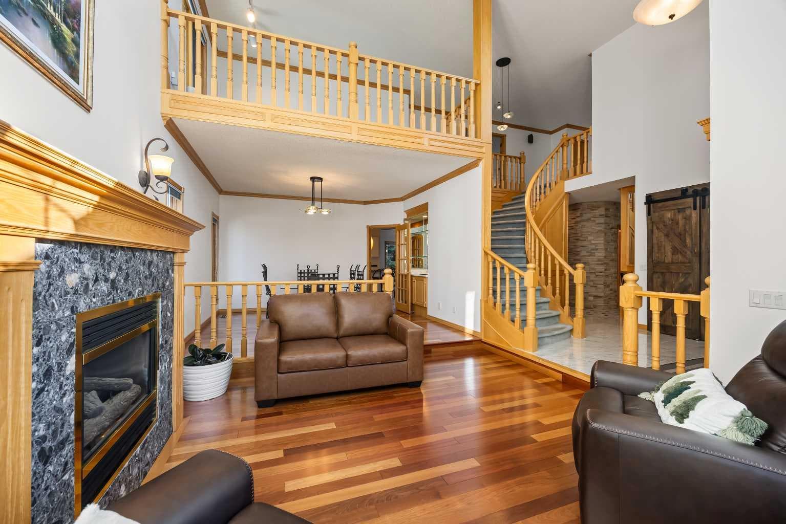 52 Edgeview Road NW