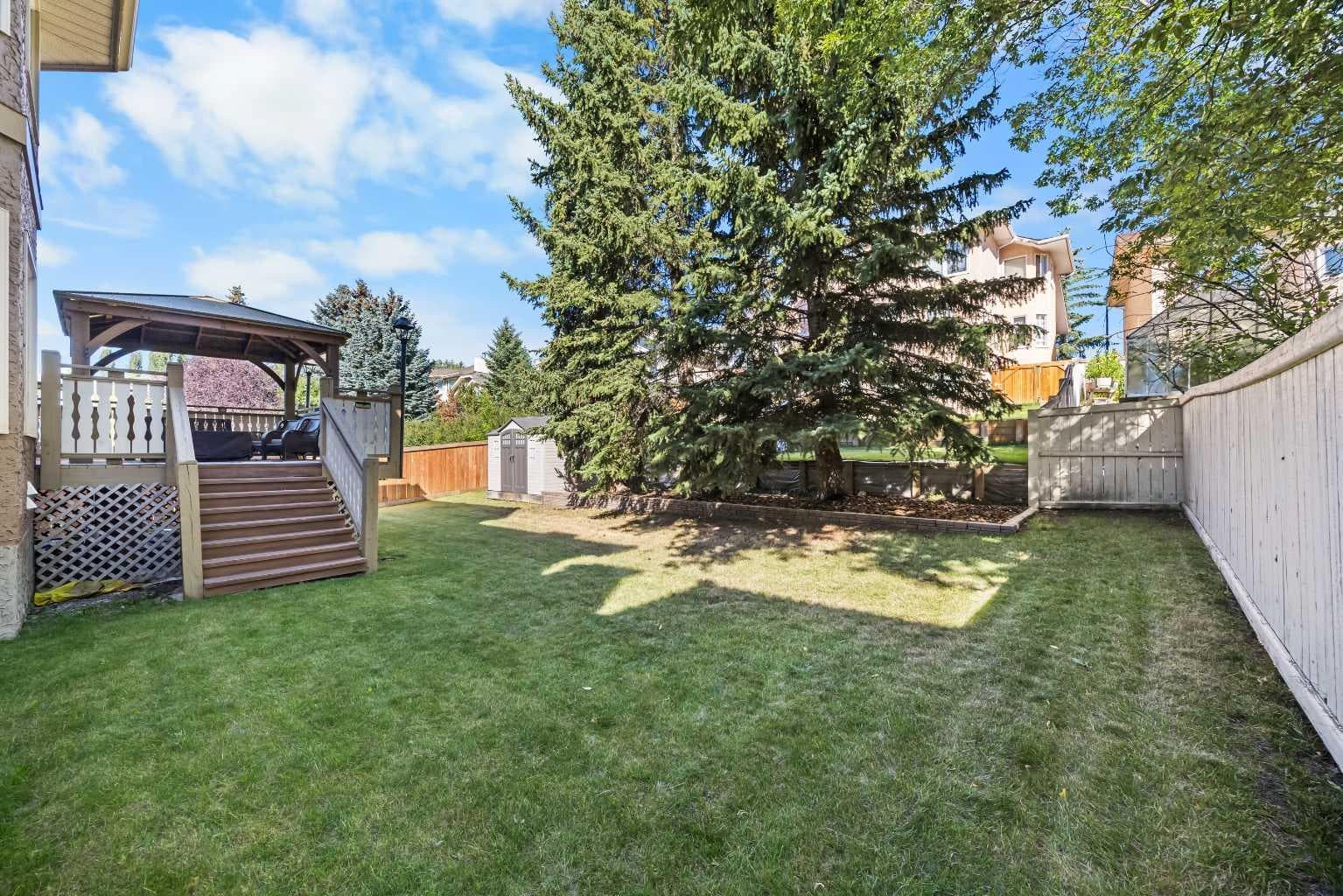 52 Edgeview Road NW