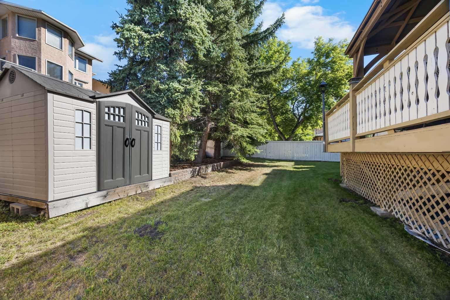 52 Edgeview Road NW