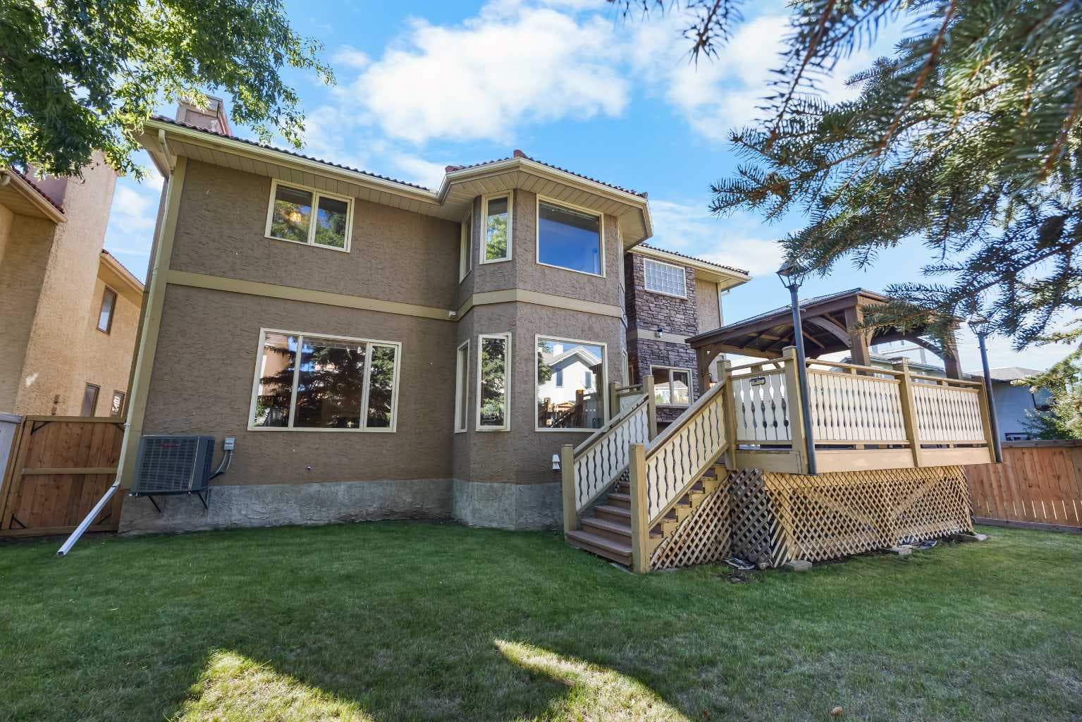 52 Edgeview Road NW