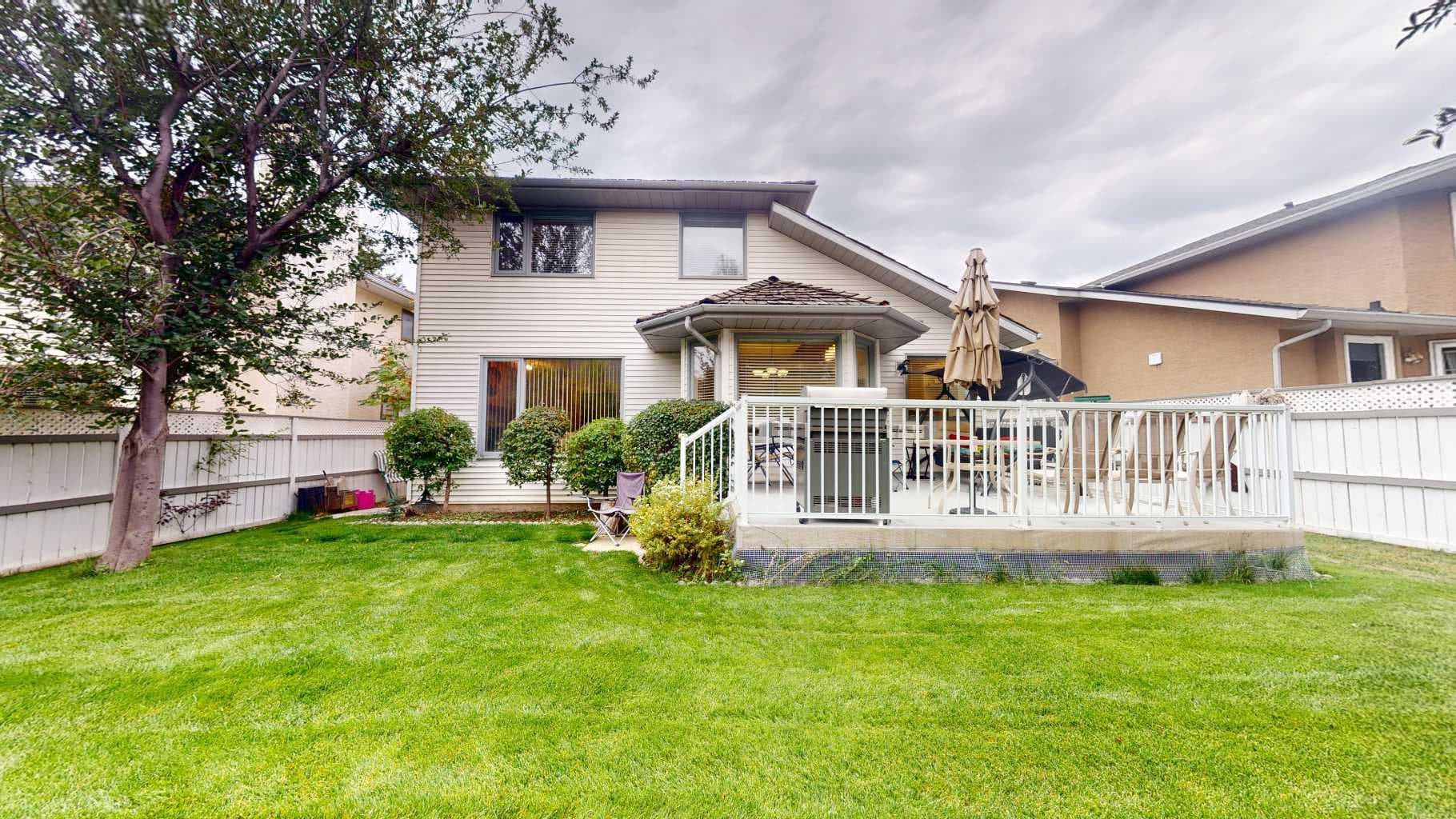 331 Douglas Woods Drive SE