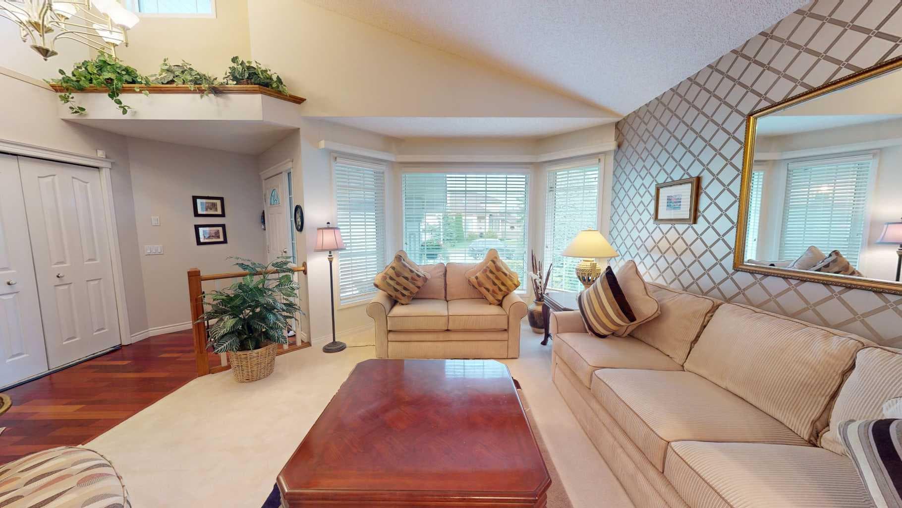 331 Douglas Woods Drive SE