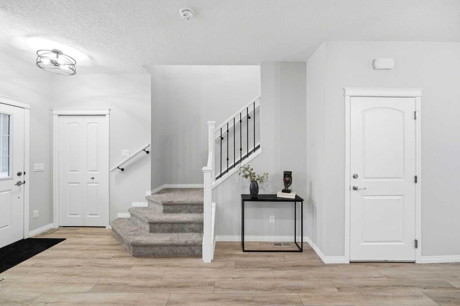 107 Aquila Drive NW
