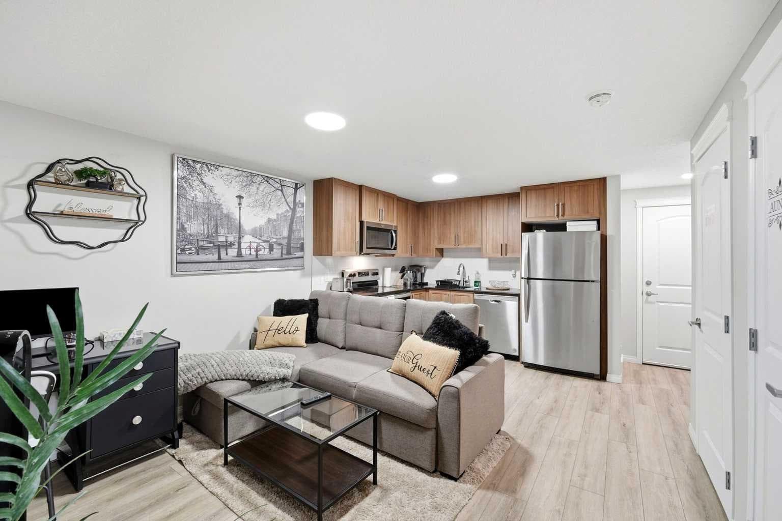 107 Aquila Drive NW