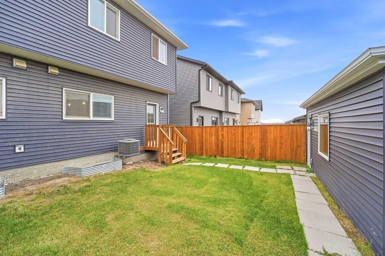 107 Aquila Drive NW