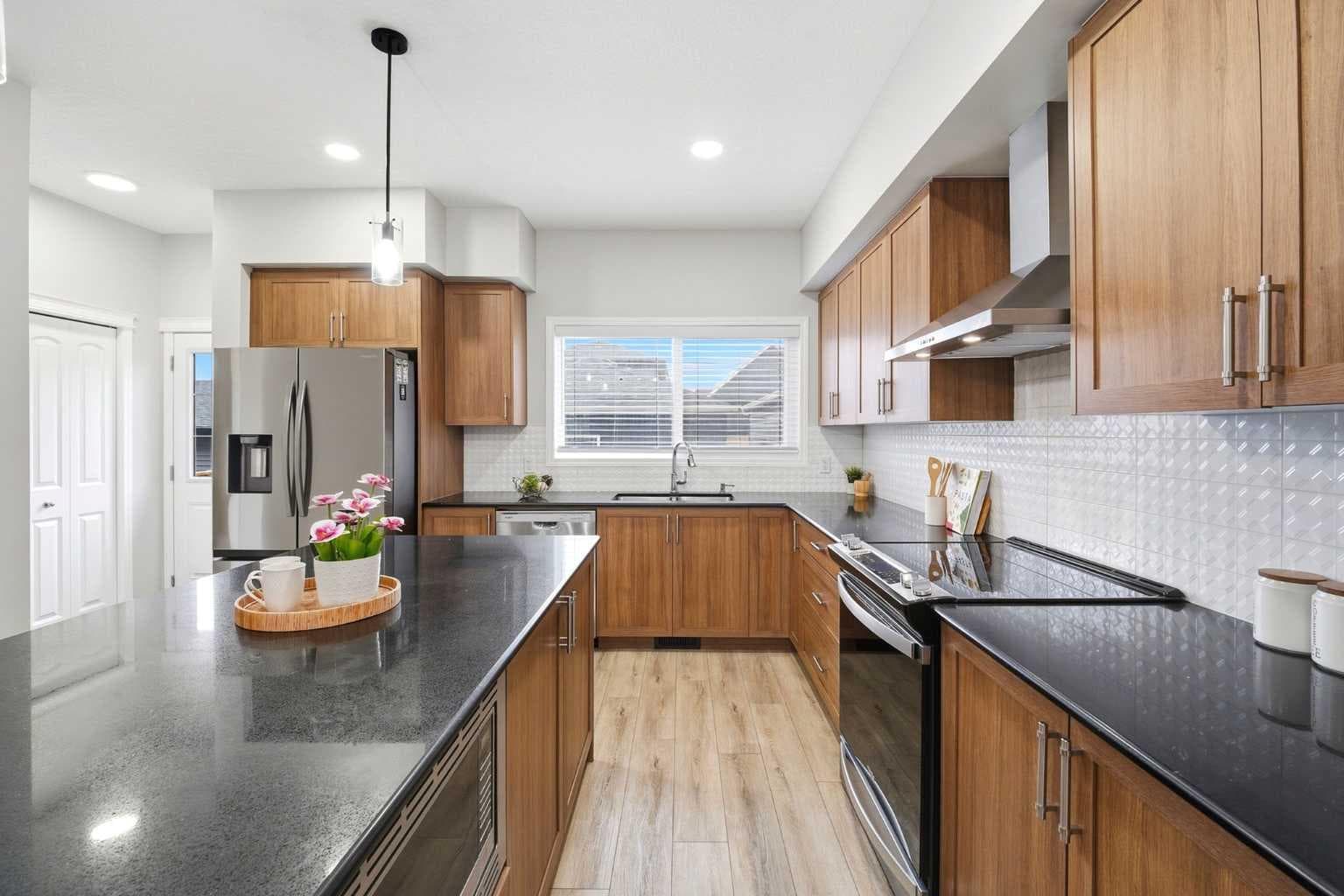 107 Aquila Drive NW