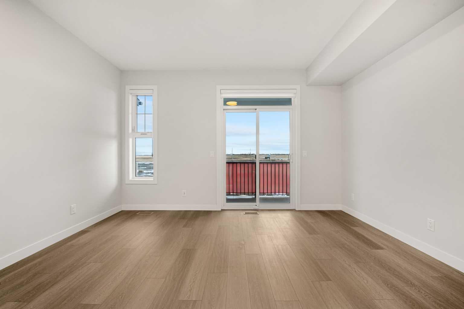 54, 285 Chelsea Court 
