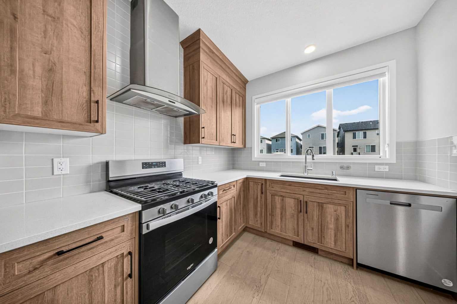 389 Cornerbrook Road NE