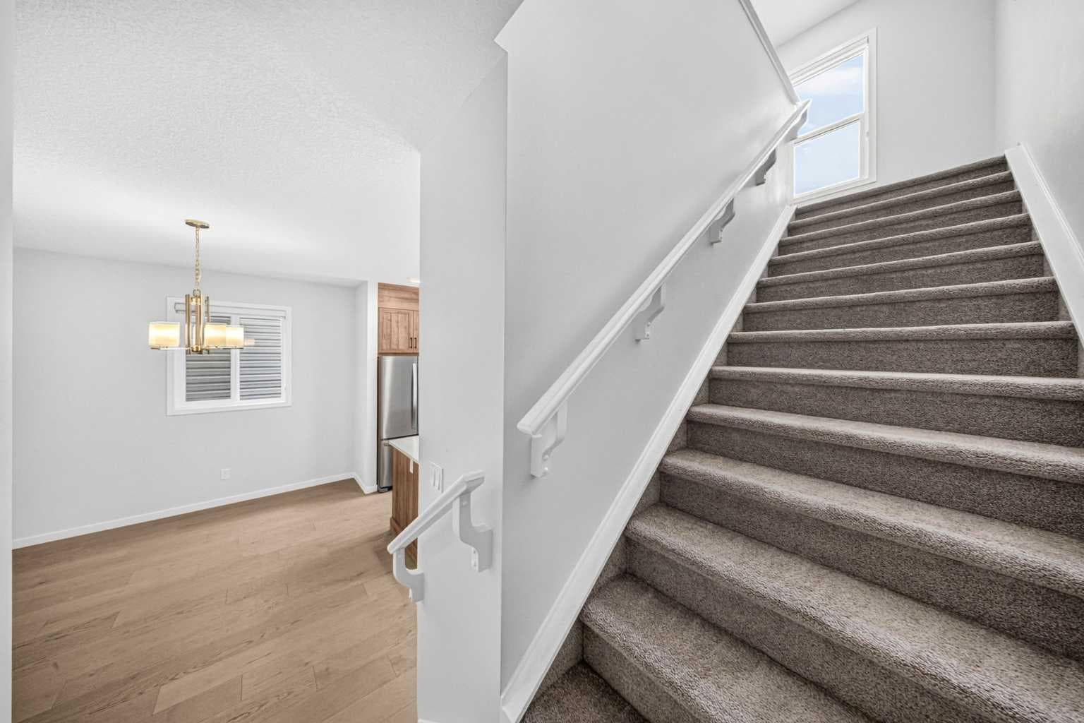 389 Cornerbrook Road NE