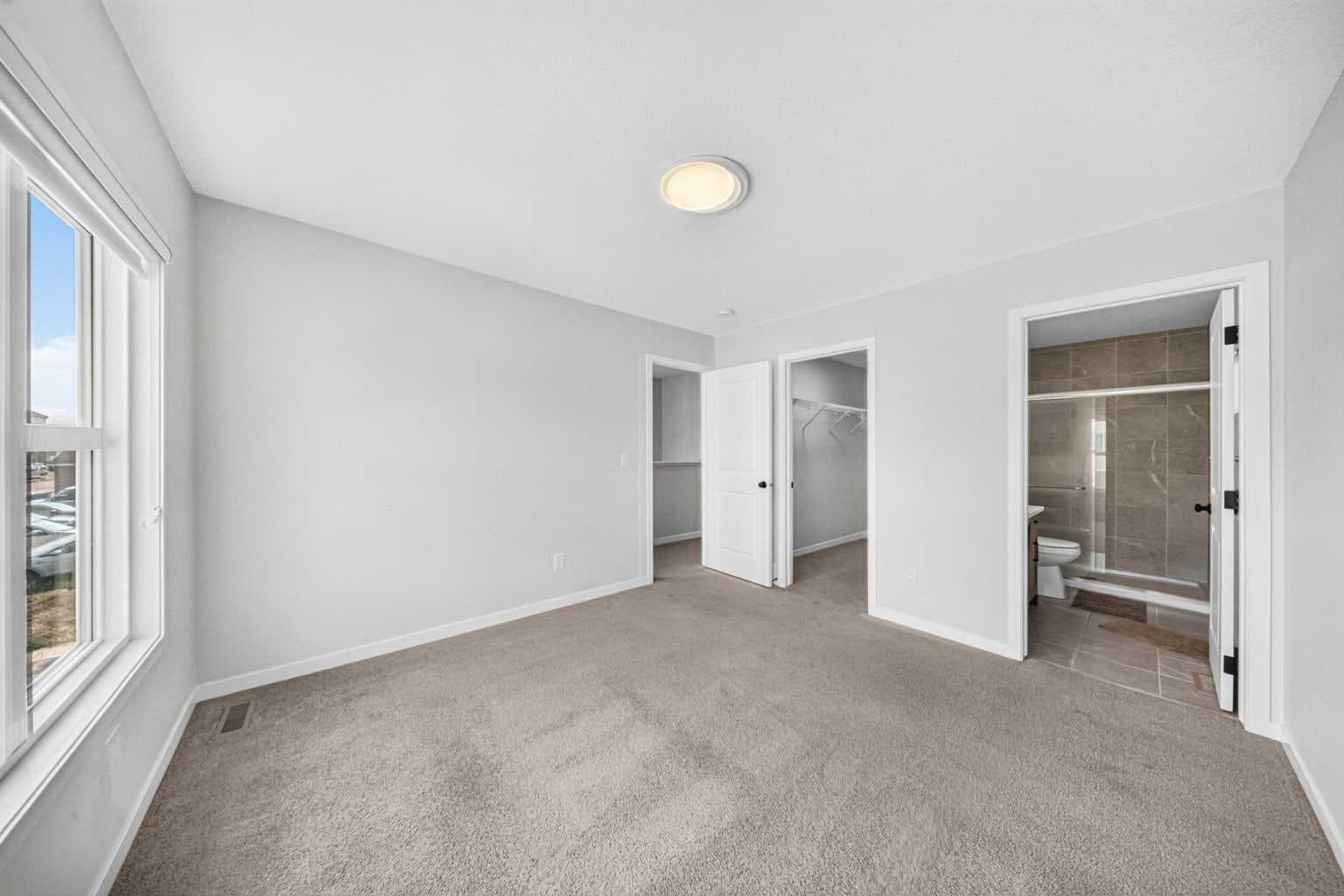 389 Cornerbrook Road NE