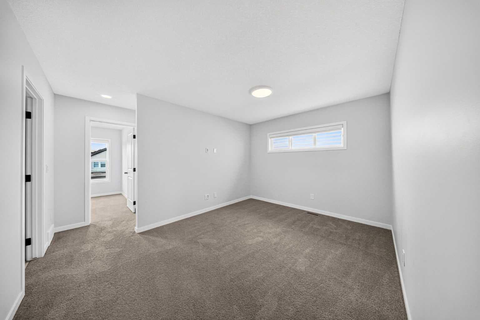 389 Cornerbrook Road NE