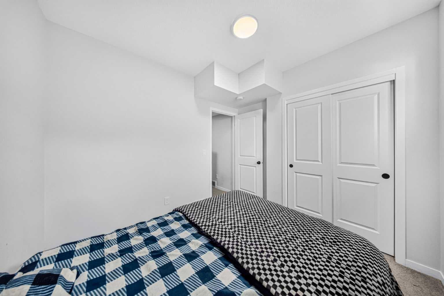389 Cornerbrook Road NE