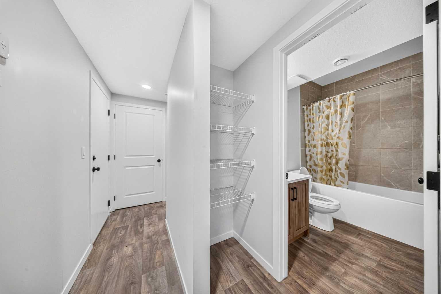 389 Cornerbrook Road NE