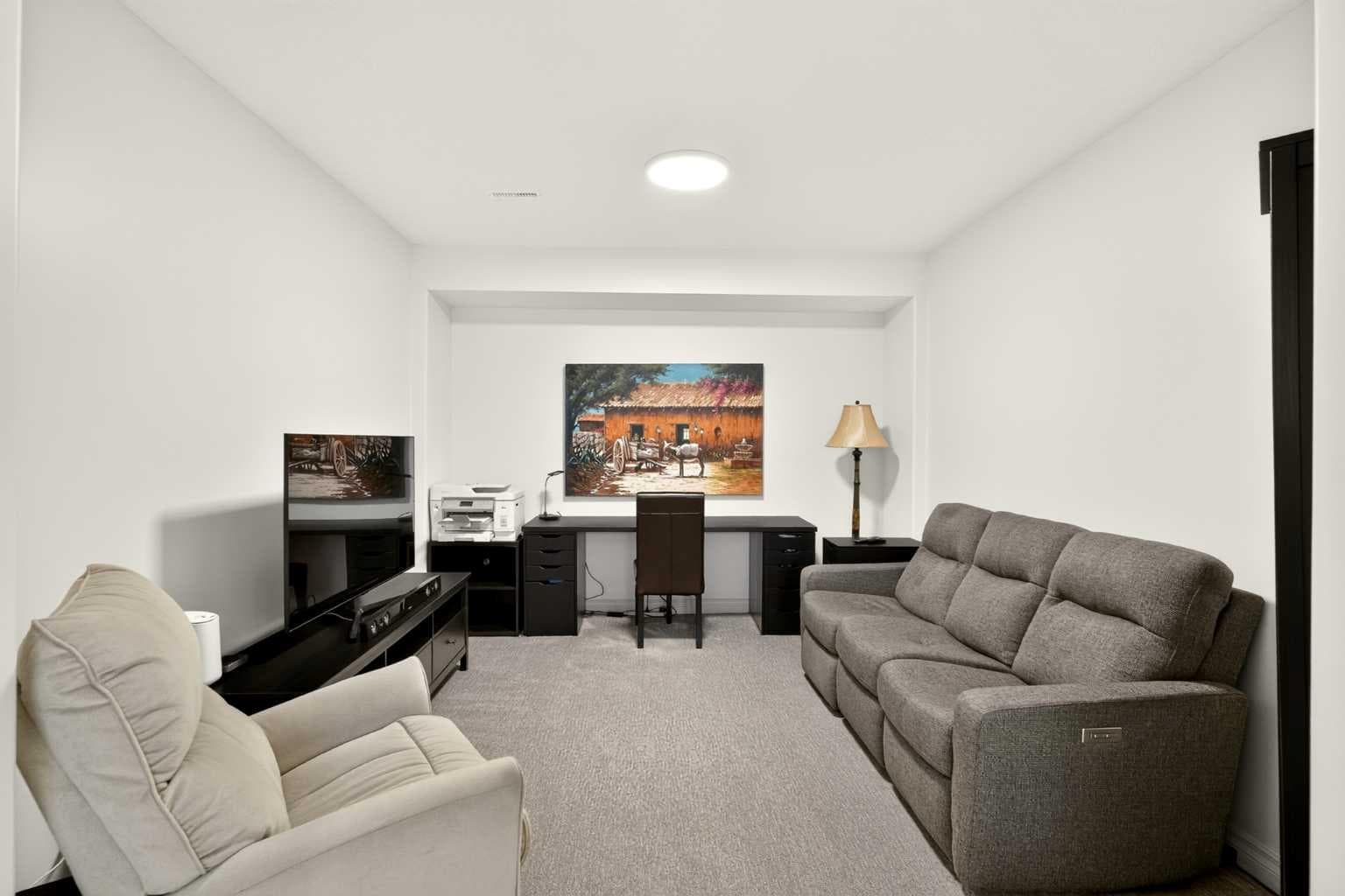 36 Discovery Woods Villas SW