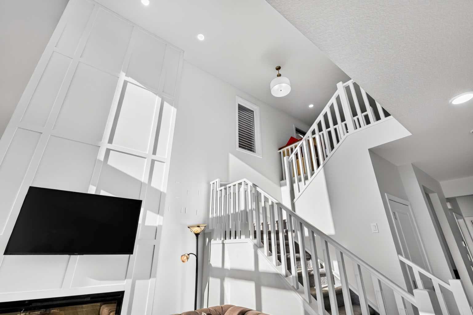 215 Mallard Grove SE