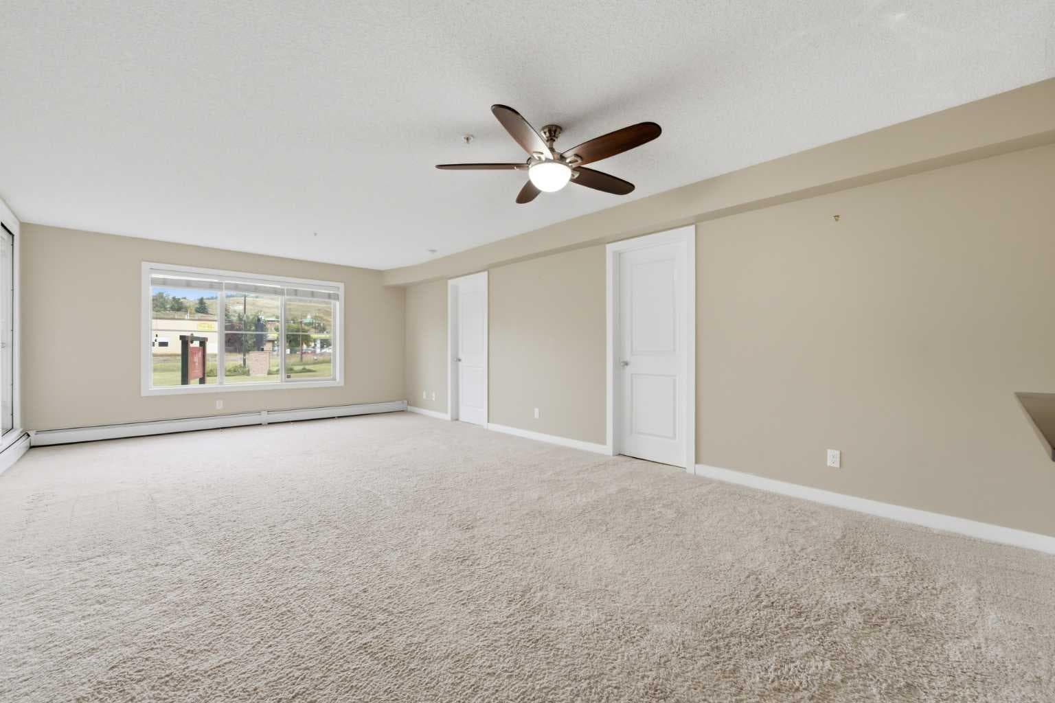 1110, 625 Glenbow Drive 