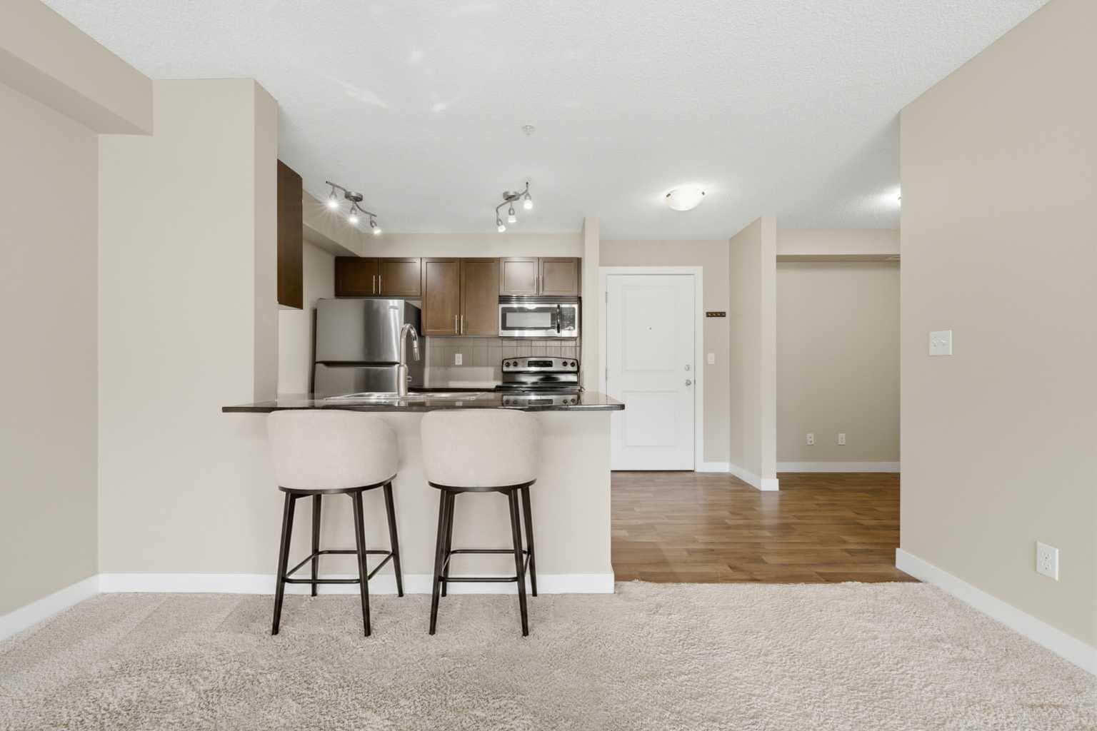 1110, 625 Glenbow Drive 