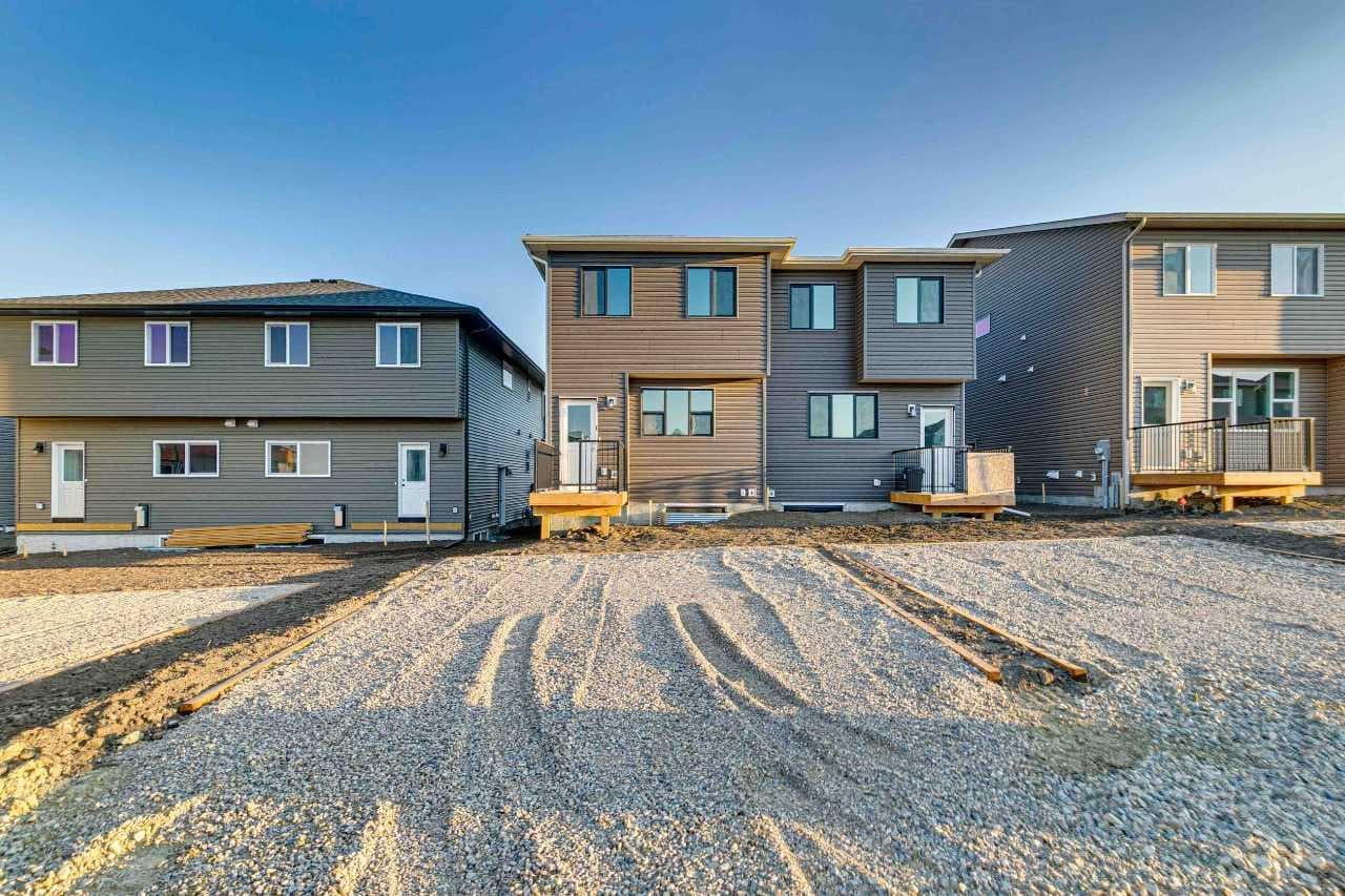 58 Creekview Avenue 