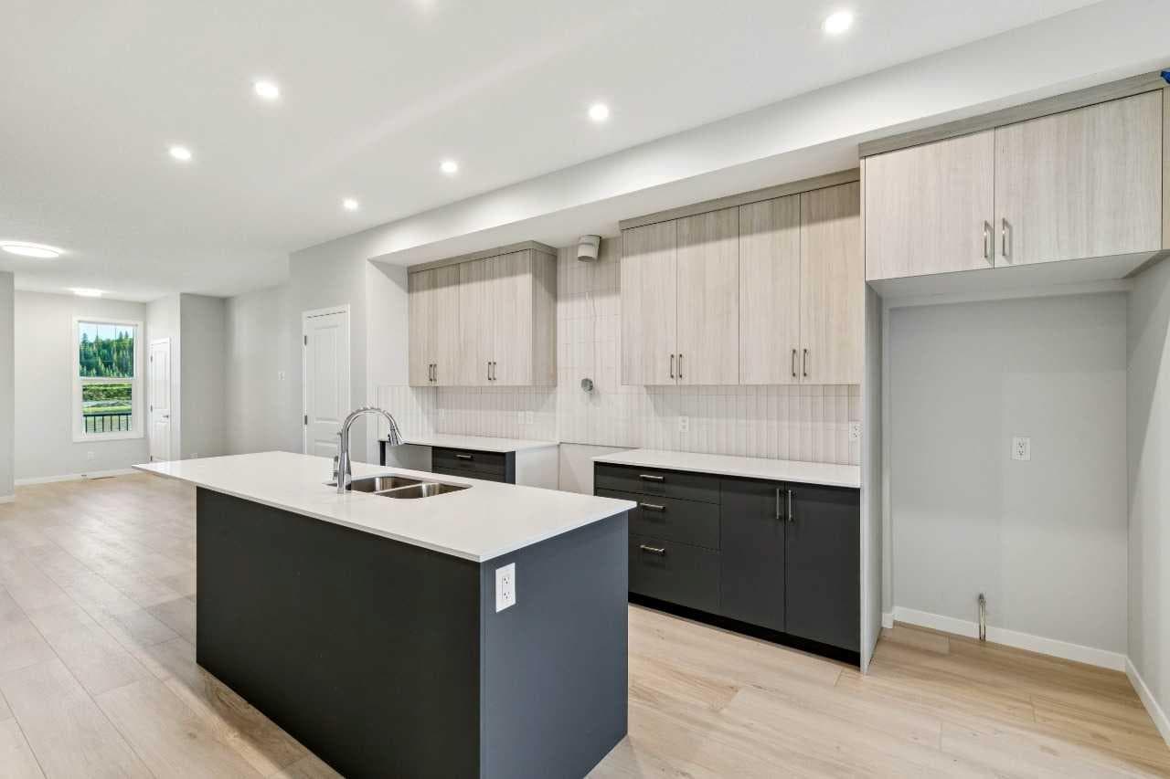 58 Creekview Avenue 