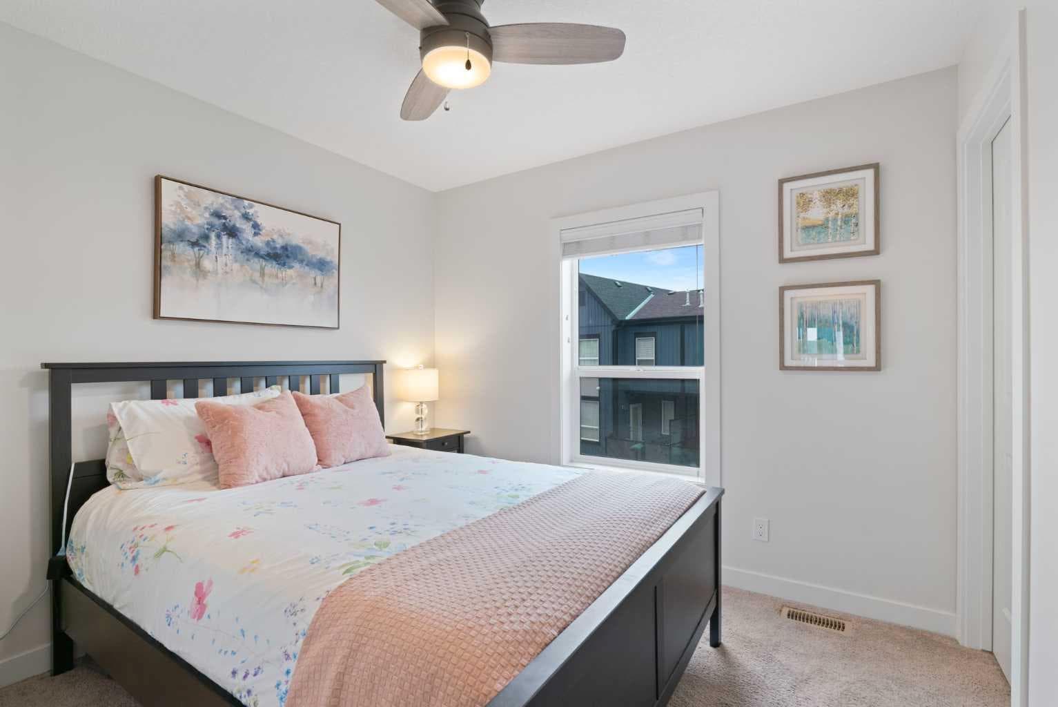 204, 15 Evanscrest Park NW