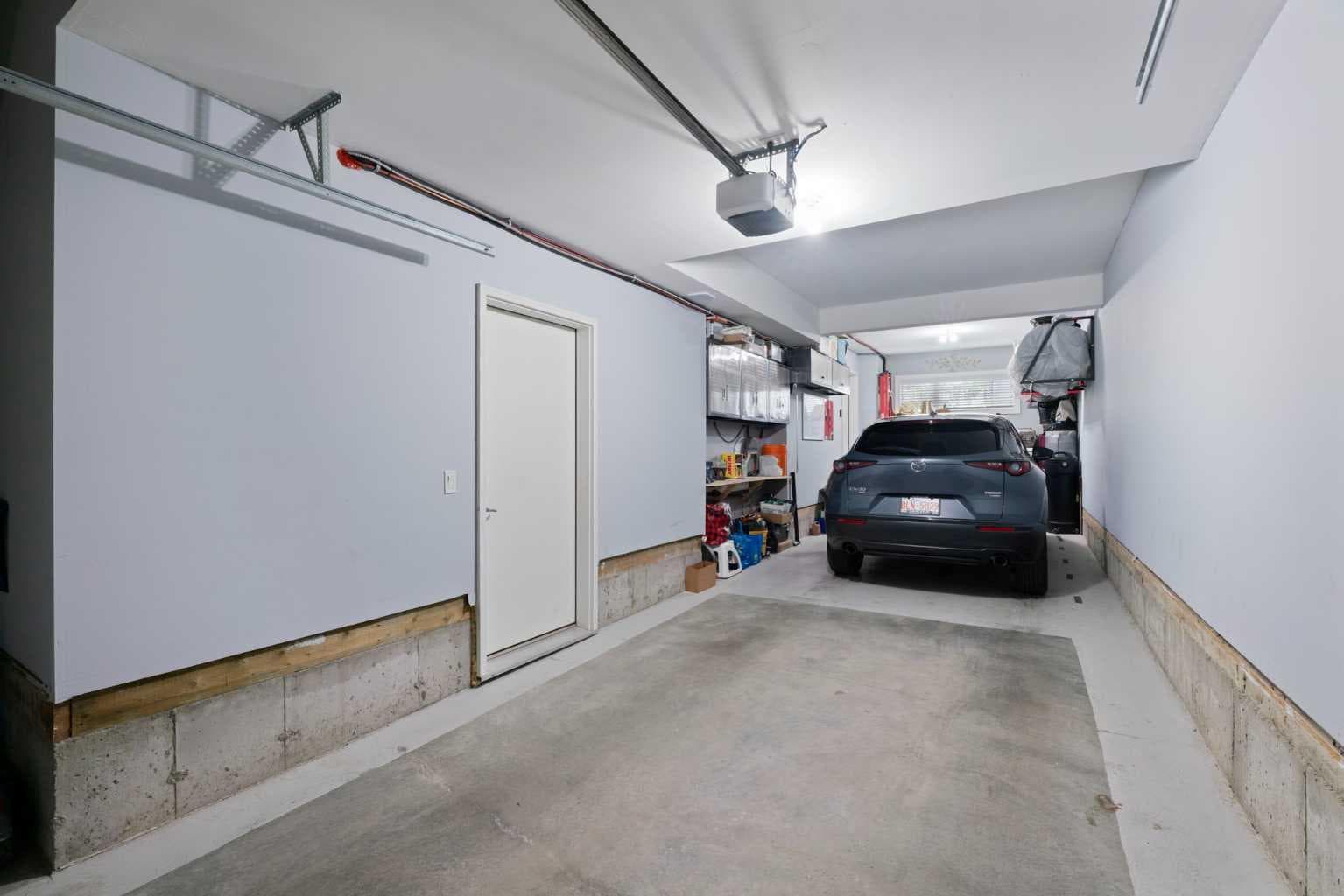 204, 15 Evanscrest Park NW