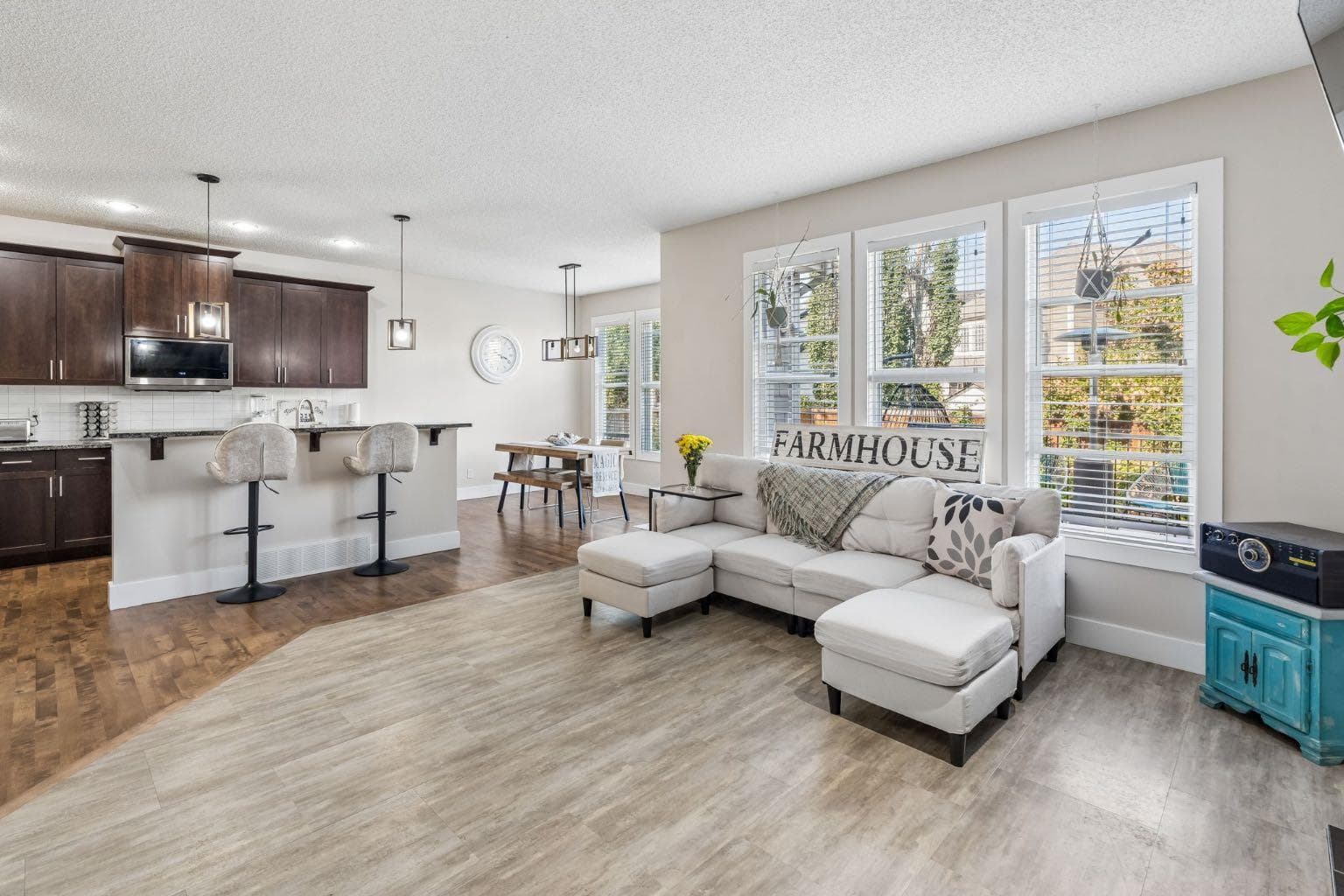 45 Mahogany Terrace SE