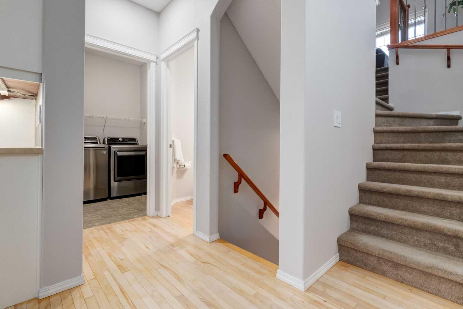 102 Springborough Point SW