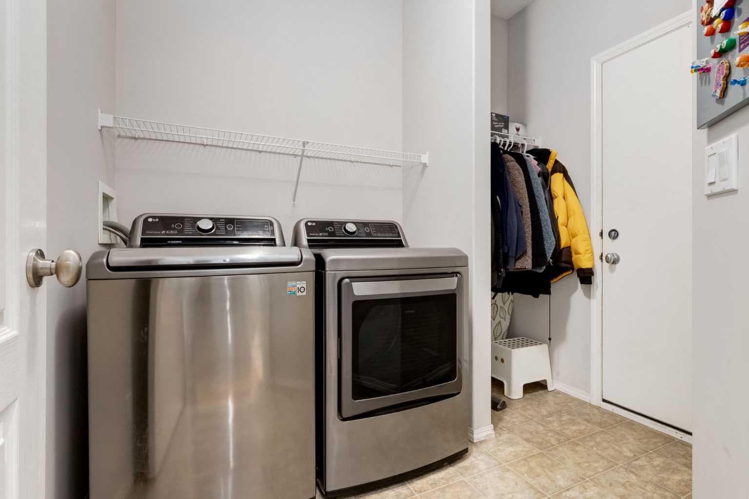 102 Springborough Point SW