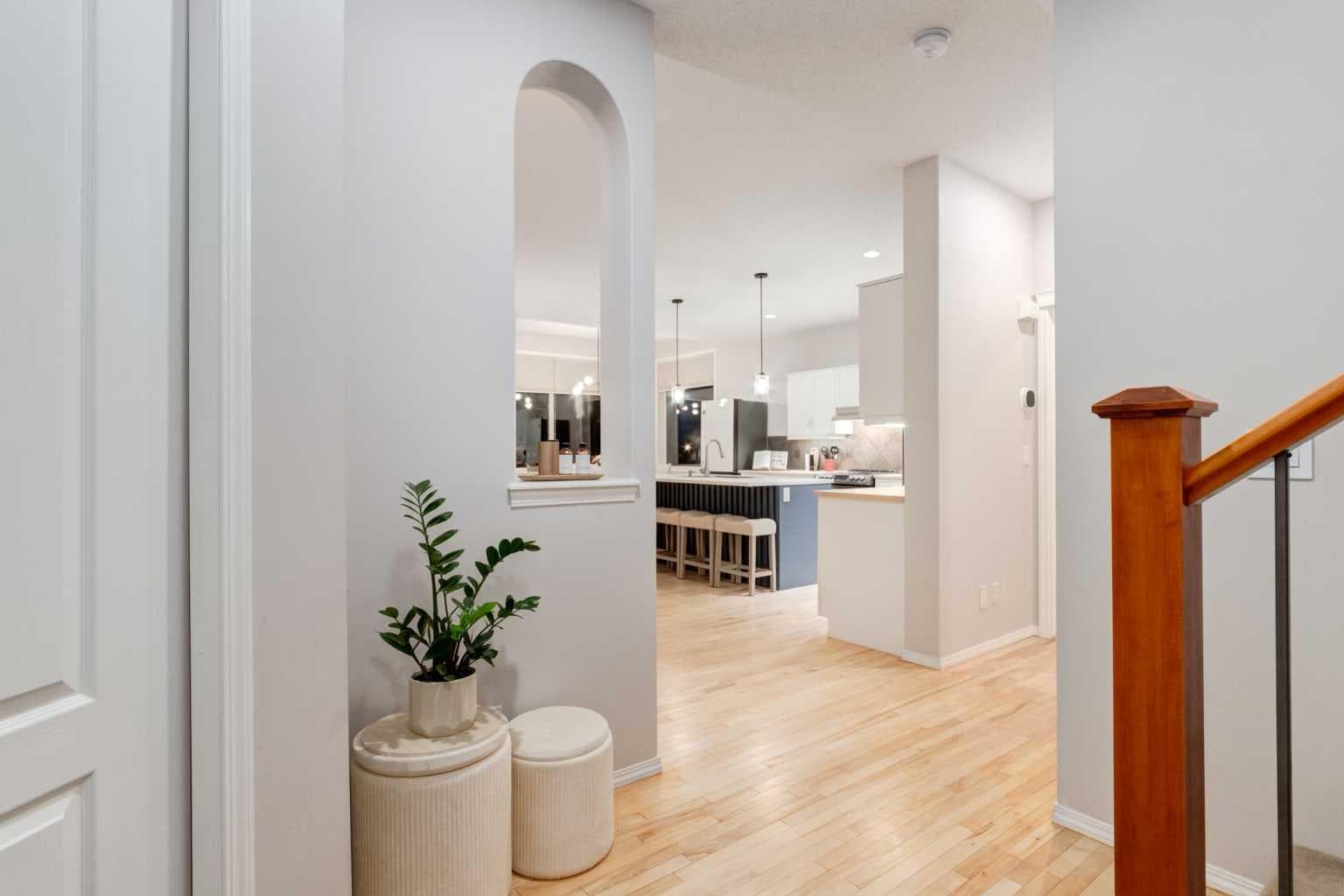 102 Springborough Point SW