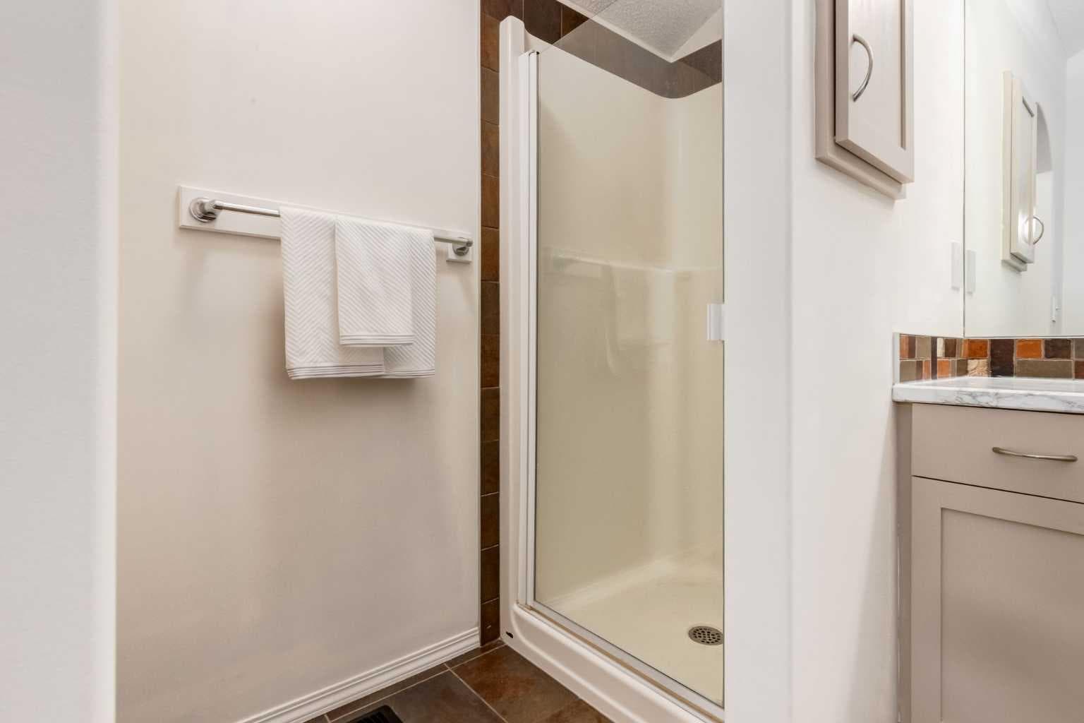 102 Springborough Point SW