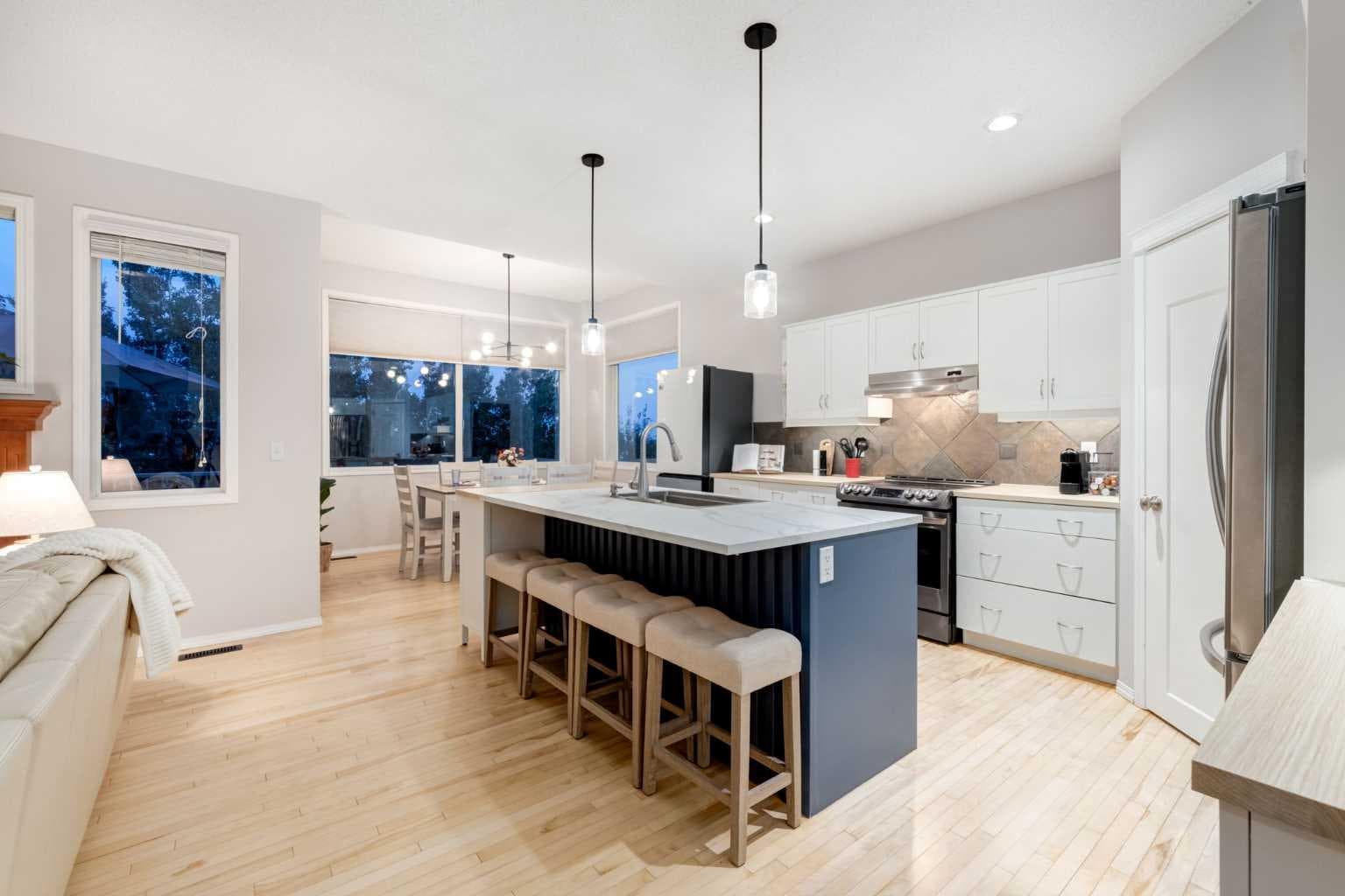 102 Springborough Point SW