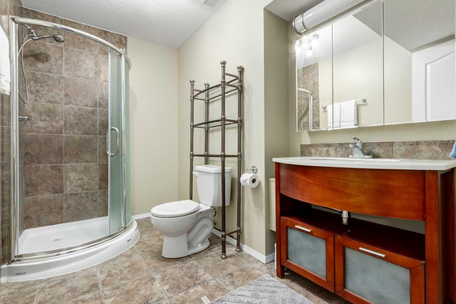 102 Springborough Point SW