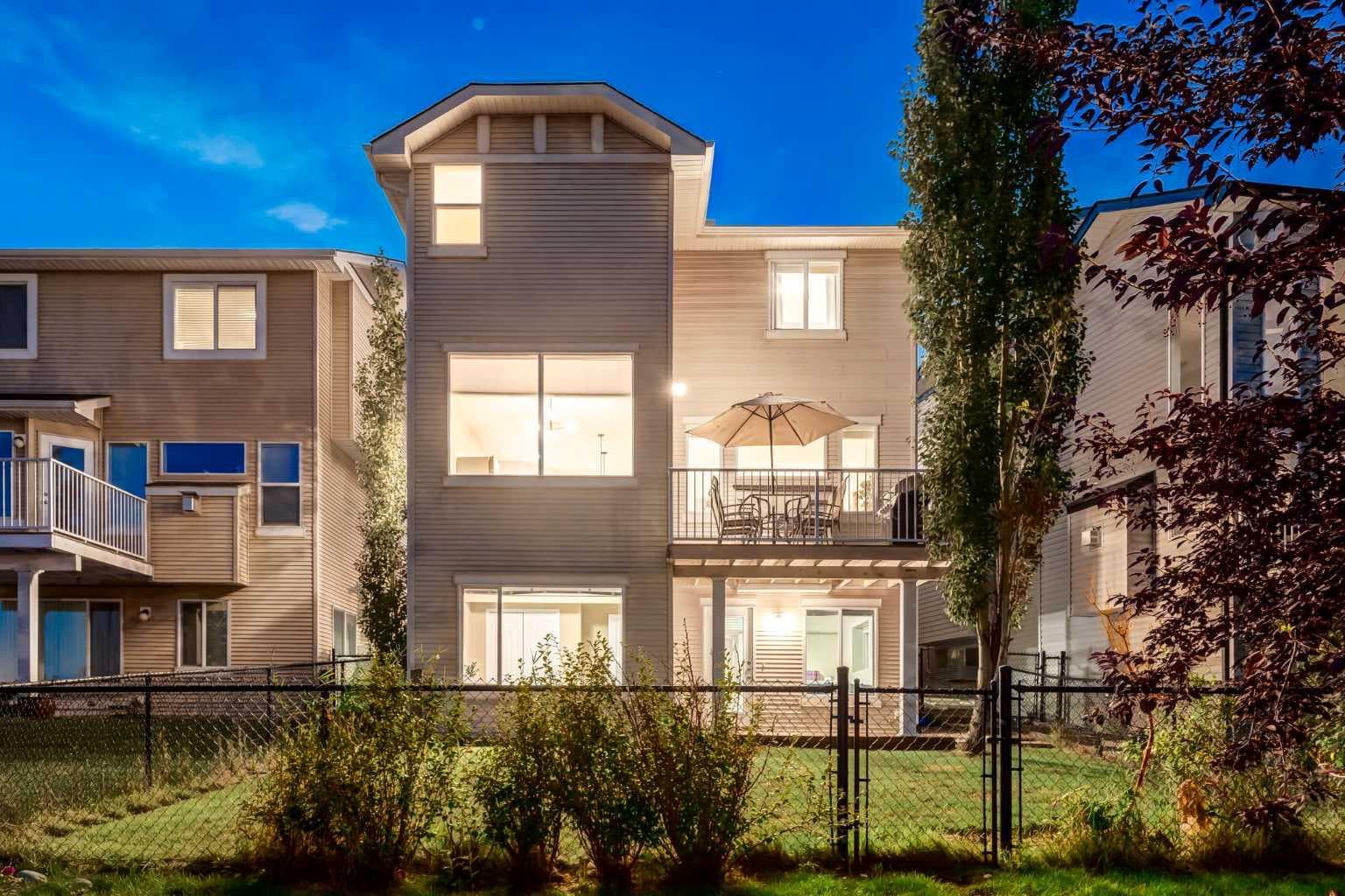 102 Springborough Point SW
