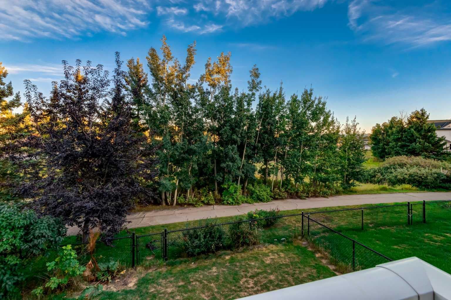 102 Springborough Point SW