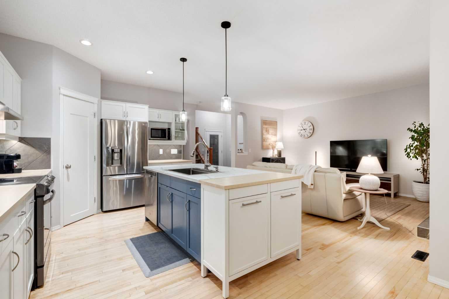 102 Springborough Point SW