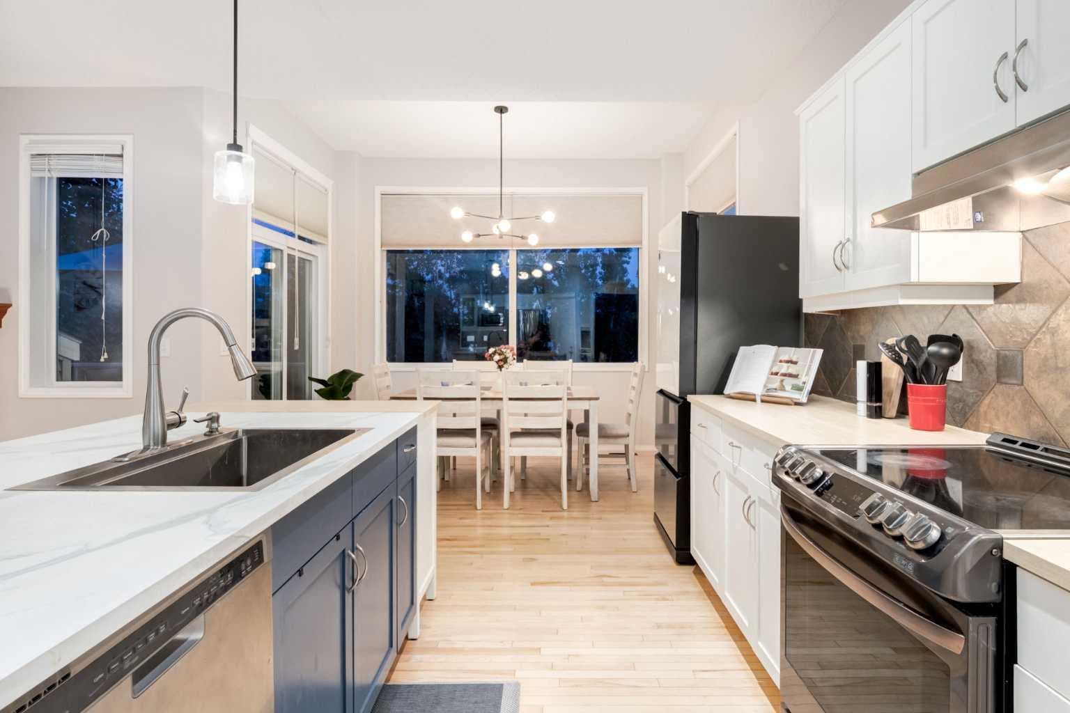 102 Springborough Point SW