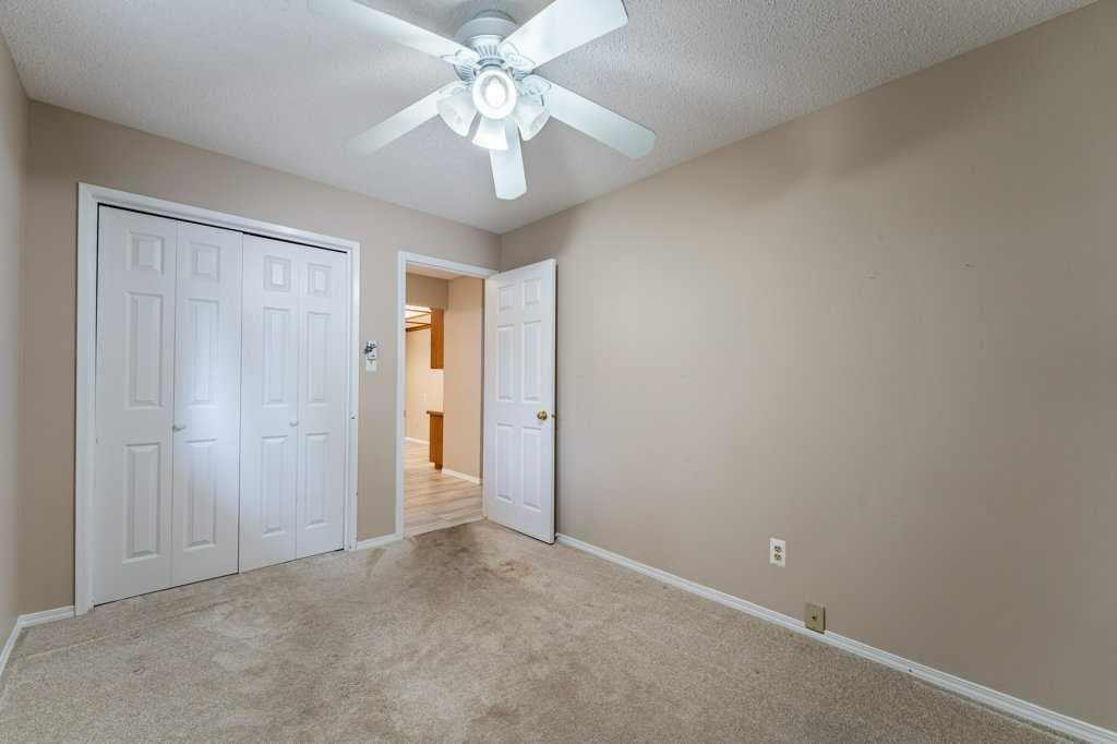 3239 Oakwood Drive SW