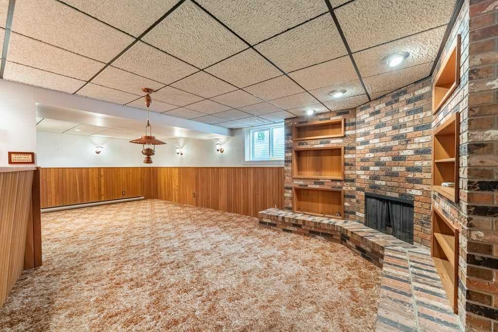 3239 Oakwood Drive SW