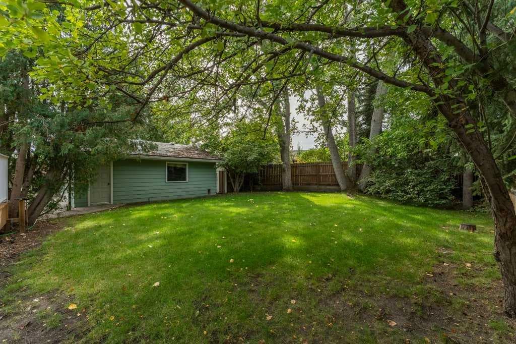 3239 Oakwood Drive SW