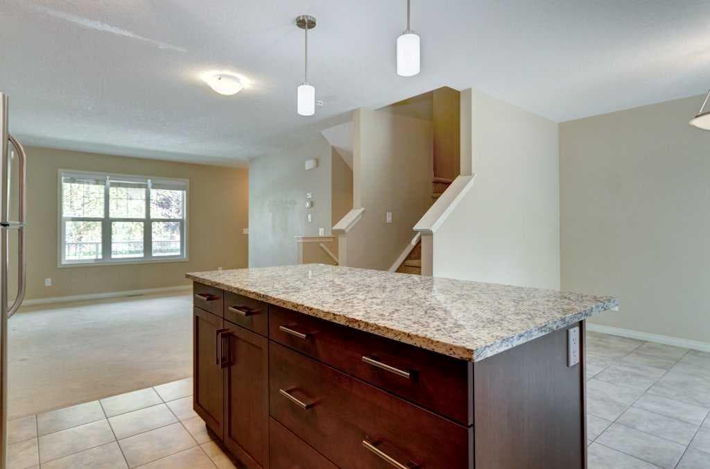 409 Cranberry Park SE