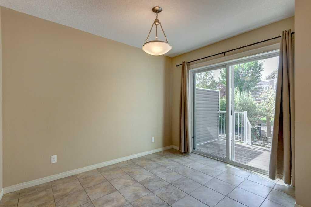 409 Cranberry Park SE
