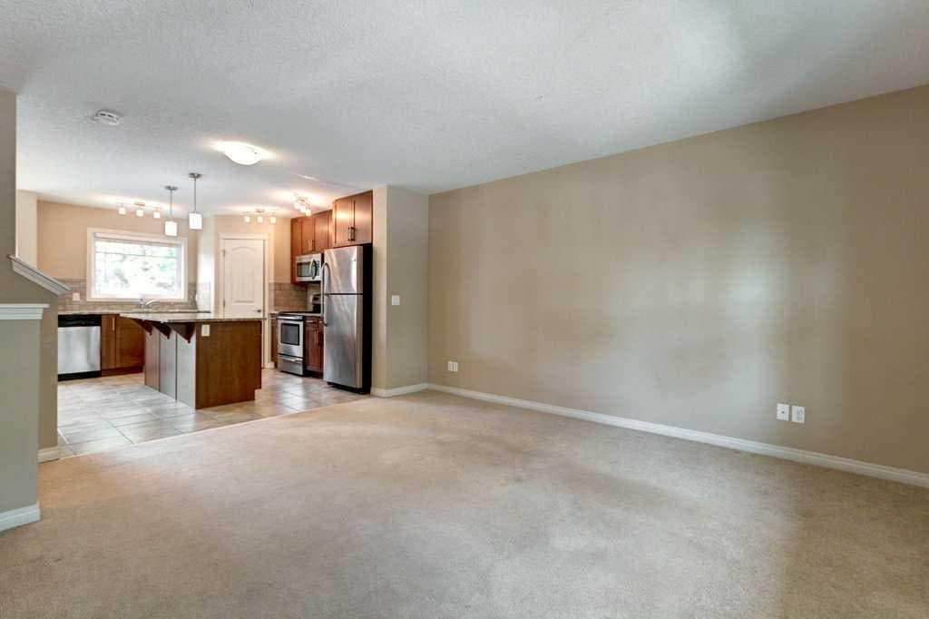 409 Cranberry Park SE
