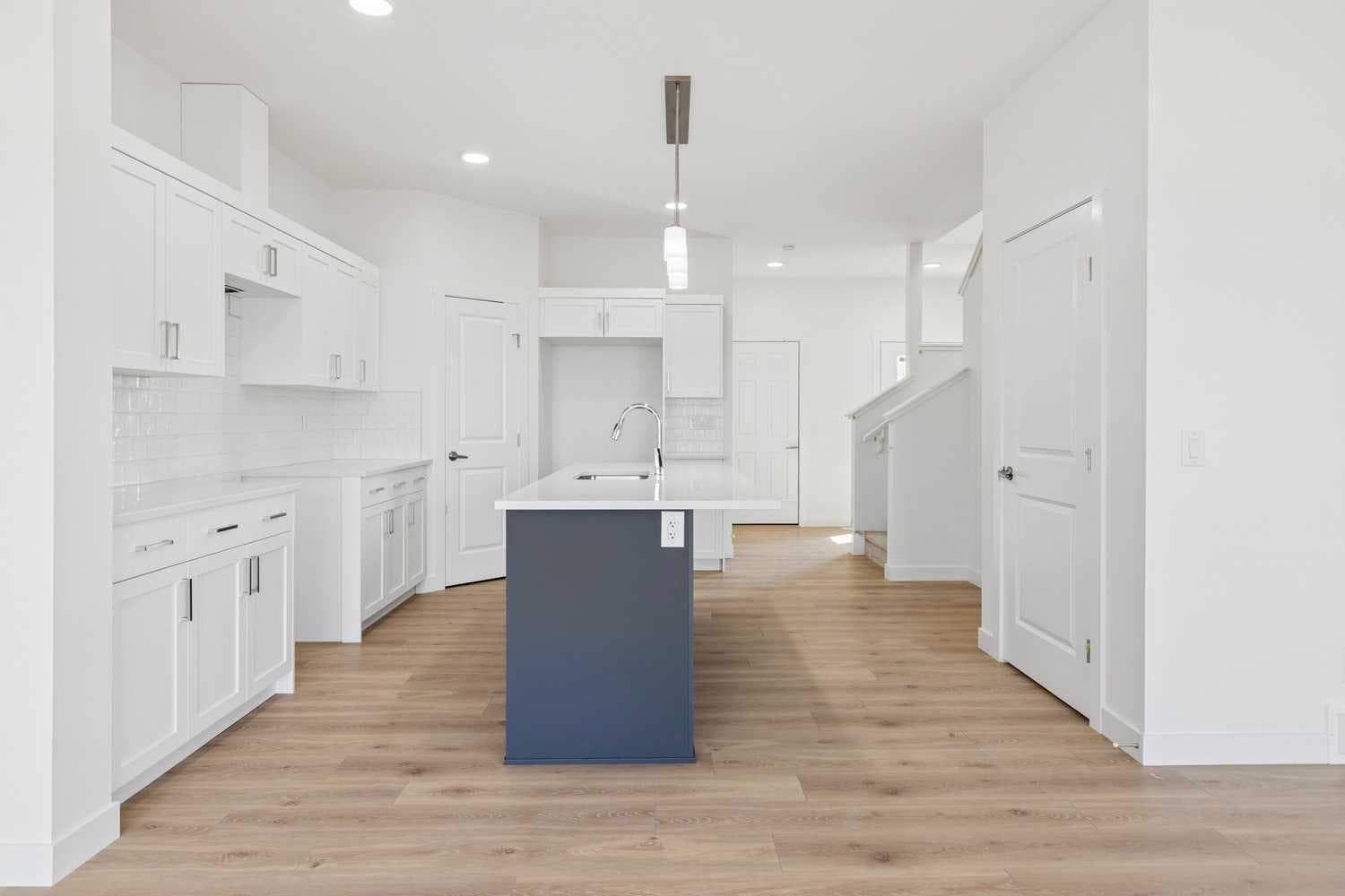 27 Heritage Point 