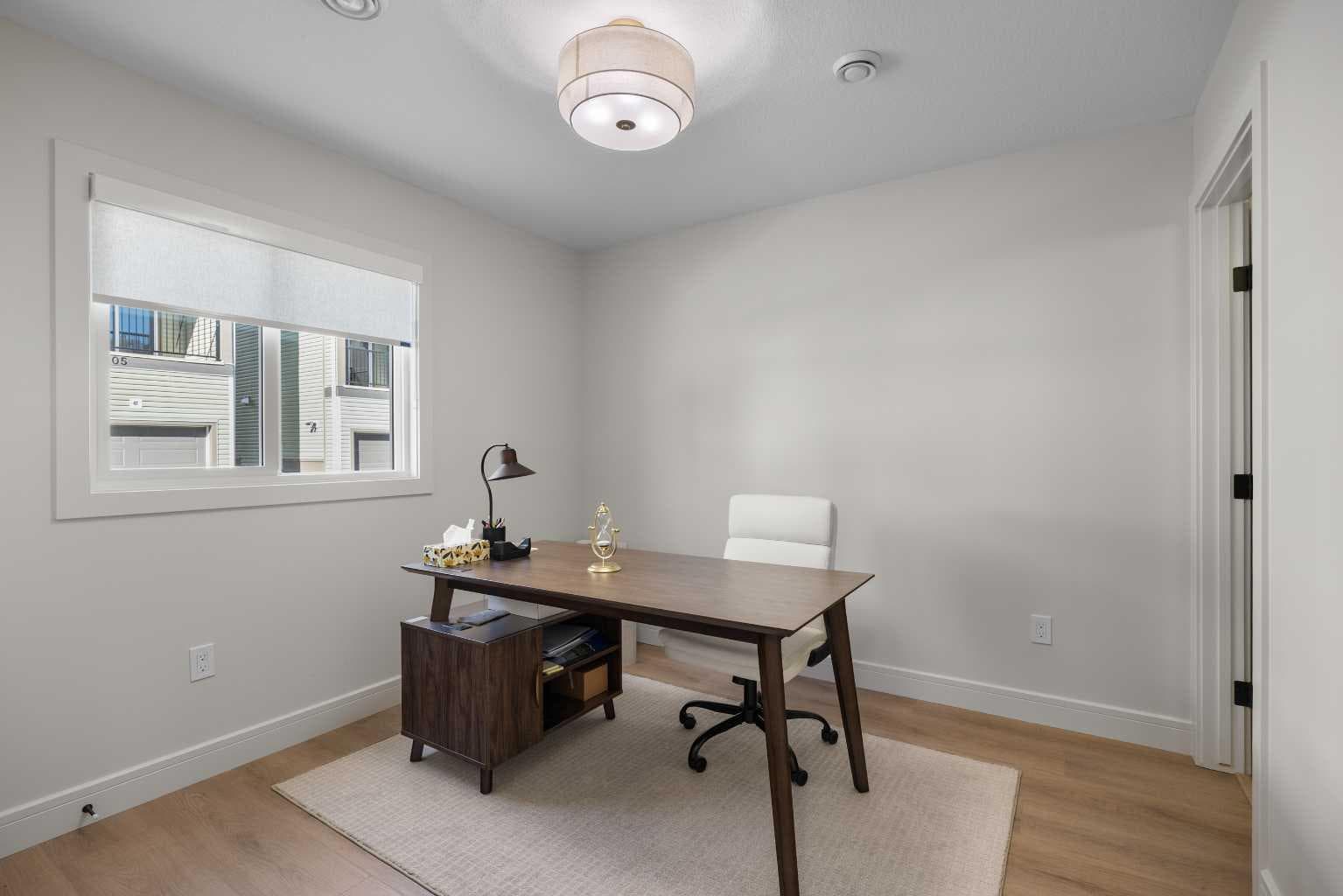 302, 67 Panatella Square NW