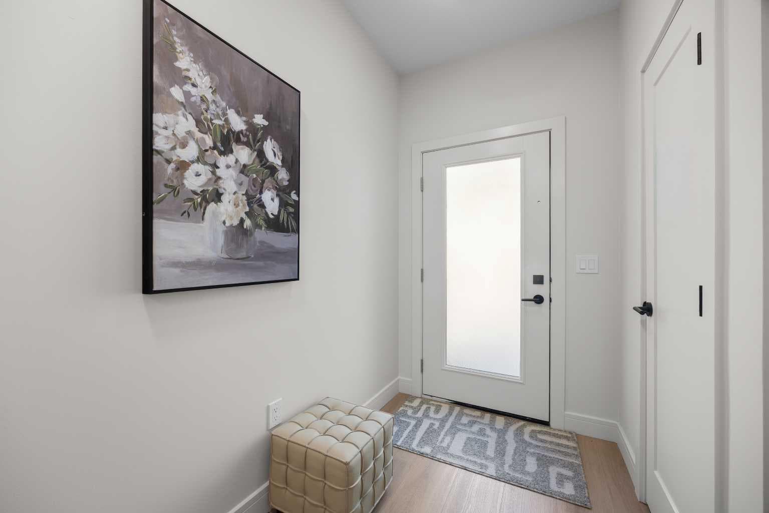 302, 67 Panatella Square NW
