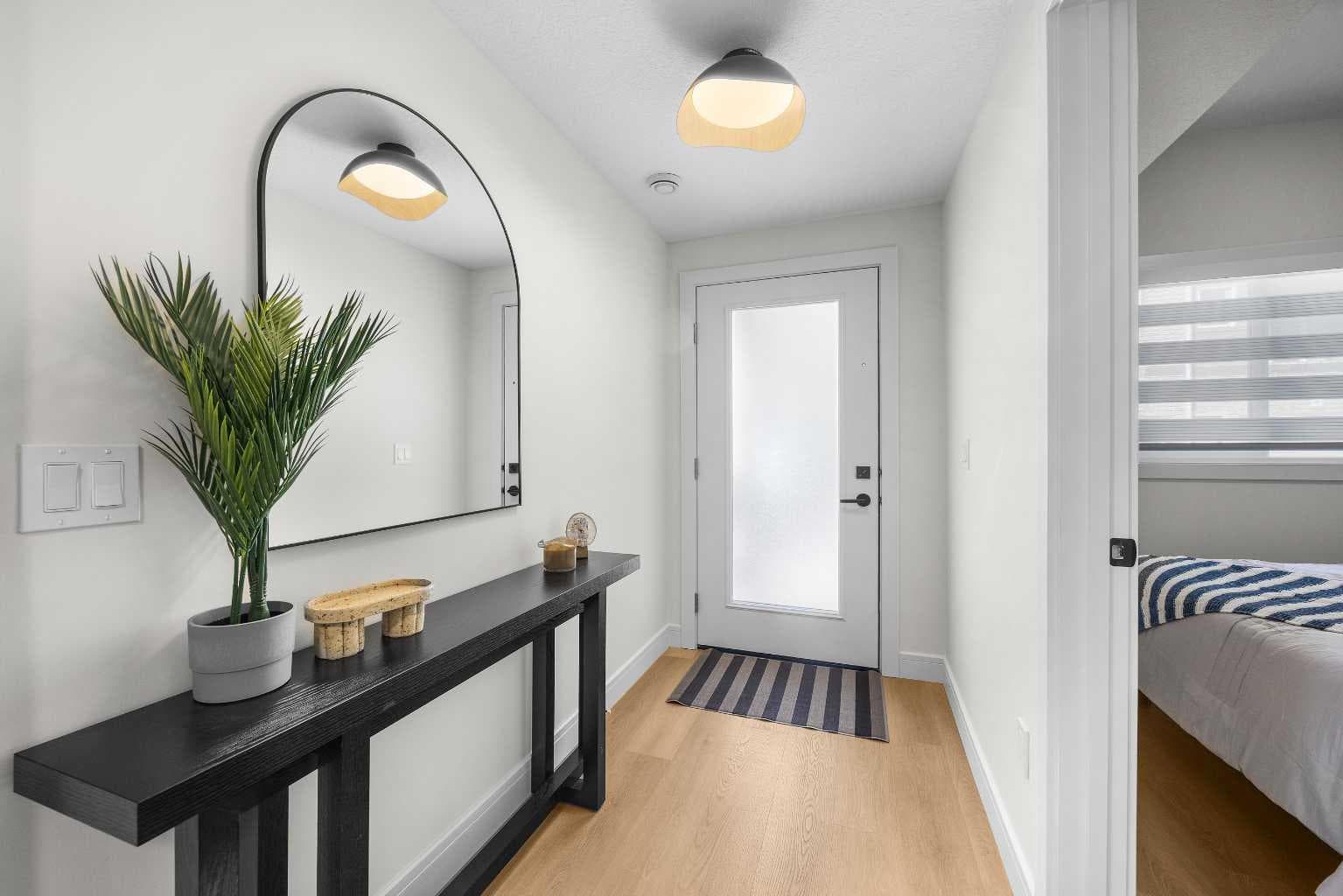 305, 67 Panatella Square NW