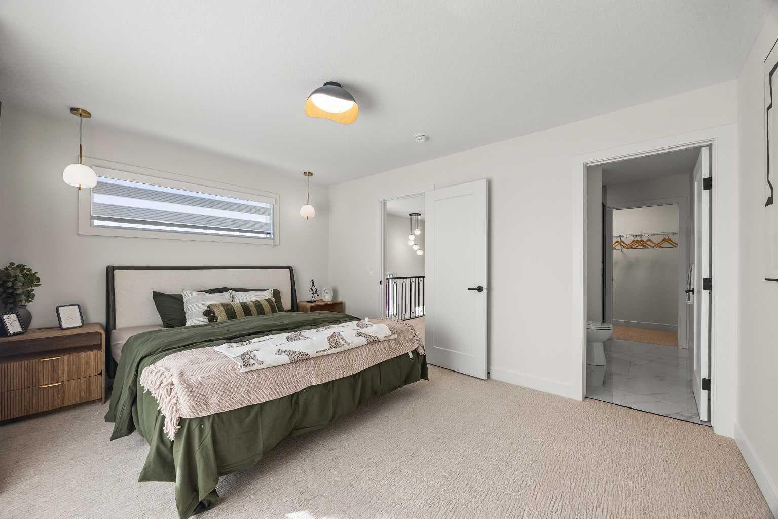 305, 67 Panatella Square NW